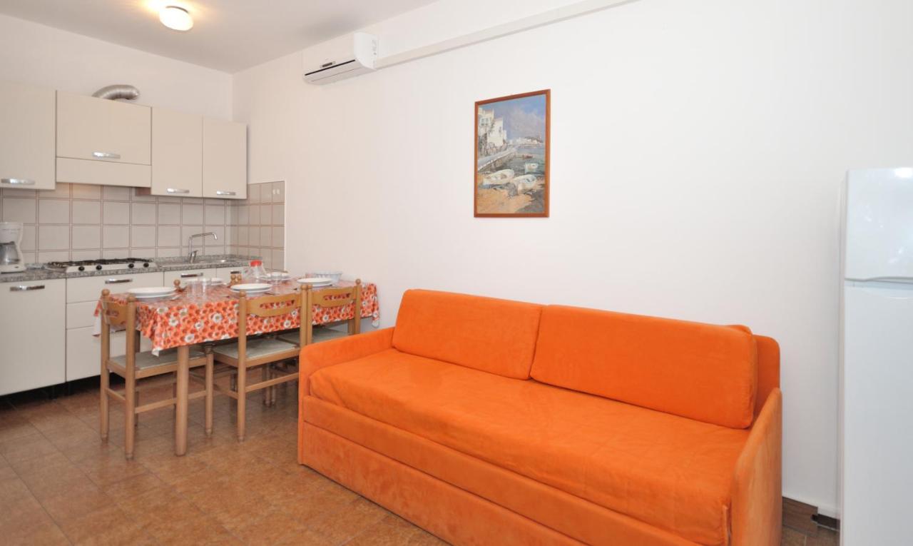 ביביונה Villa Licia מראה חיצוני תמונה